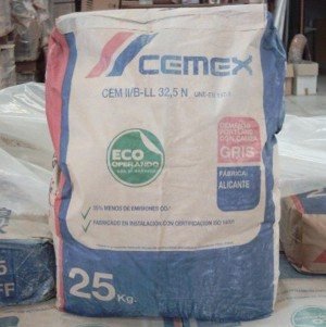 Saco de cemento precio 25 kg gris 1,85 € Saco de Cemento Precio 25 kg. Gris a 1,85 €