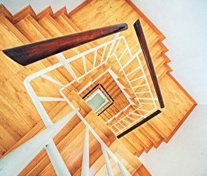 forrar peldaños de escalera con madera Revestir Peldaños de Escalera ¿Cuánto Cuesta?